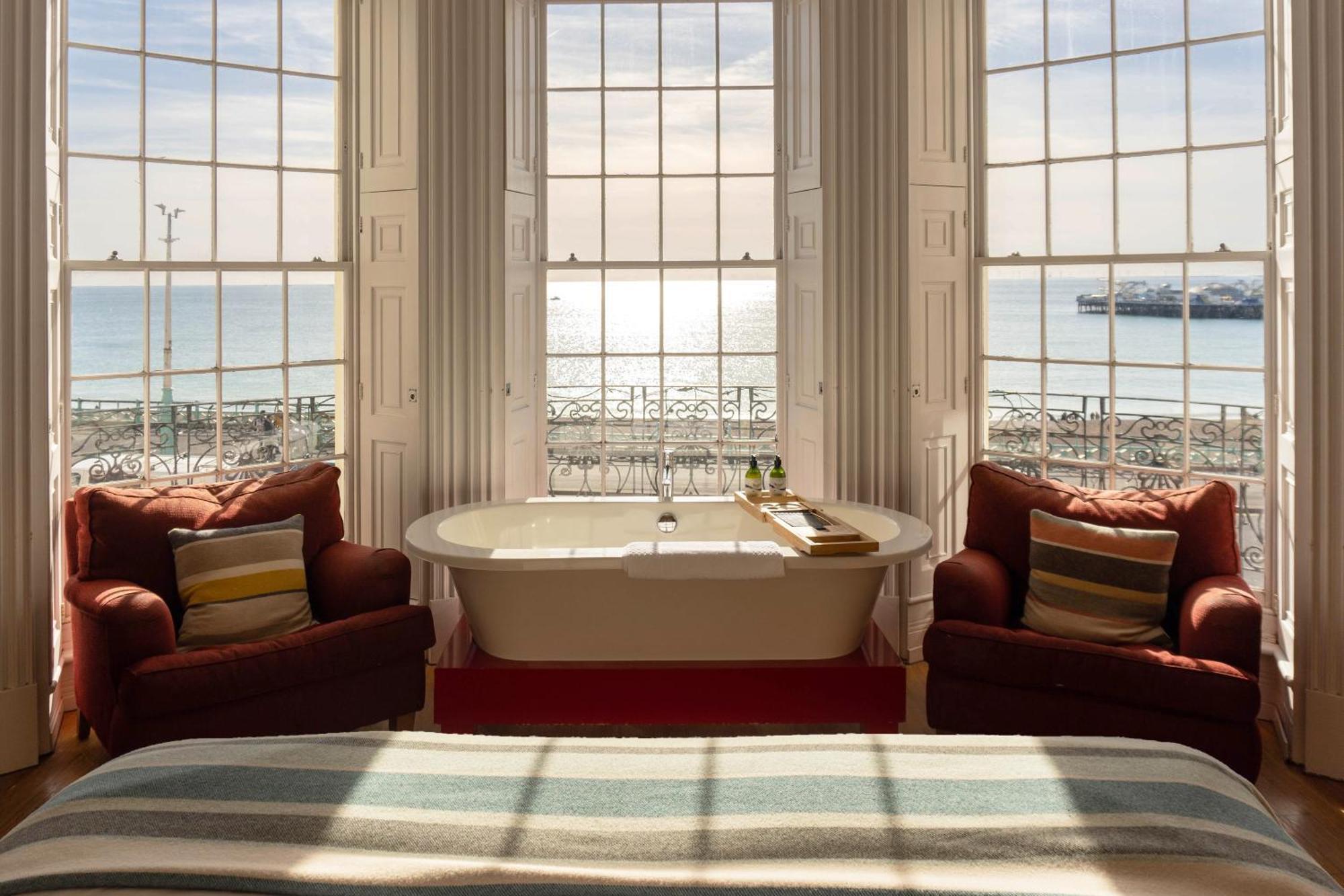 Hotel Drakes 4*
